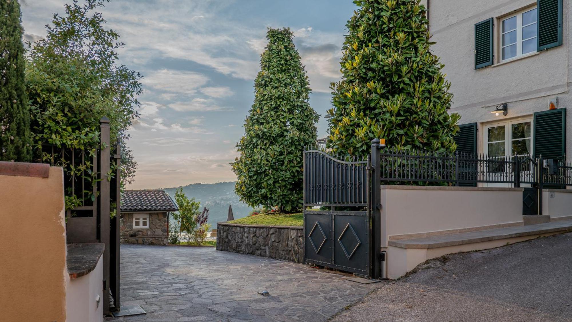 Villa Elena 9&1, Emma Villas Stiava Exterior foto